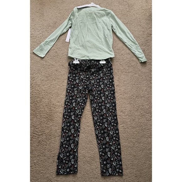 NWT Tahari Girl Christmas Tree Girl's Outfit 3 PC Shirt/Legging/Hair Tie Size 7 - Picture 2 of 5